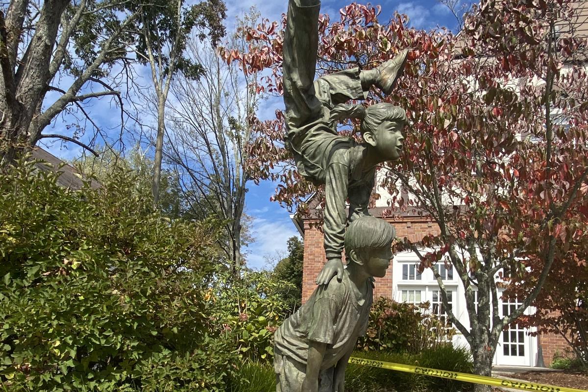 Hergenhan Cropped Sculpture